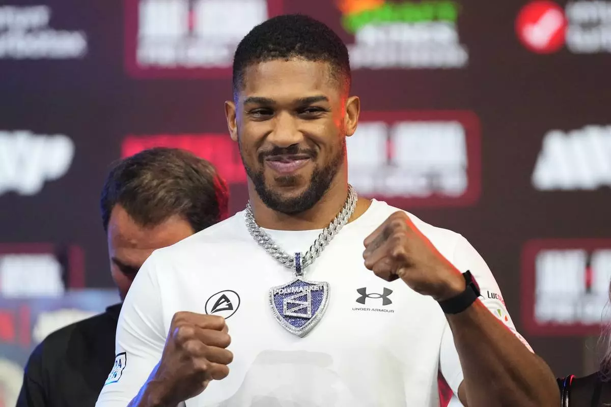 ANTHONY JOSHUA RELOCATES FROM UK TO DUBAI 
