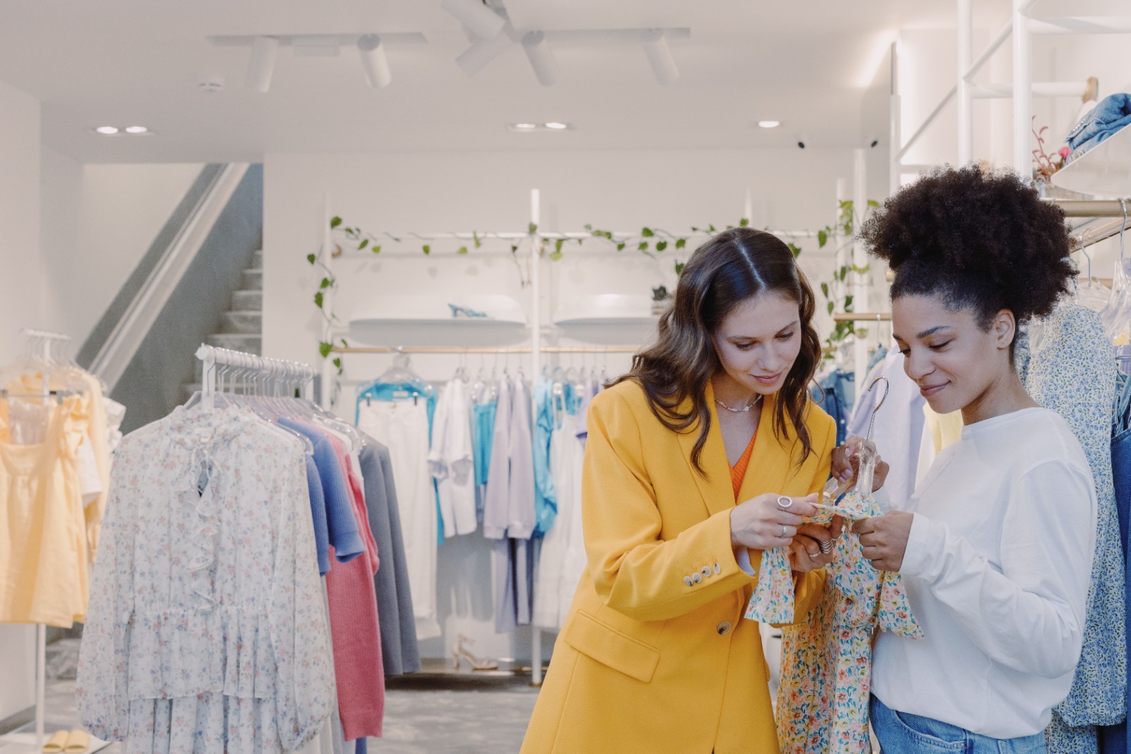 Luxury Retailers Face Rising Cost Pressures as Energy Volatility and Labour Challenges Reshape Global Fashion Supply Chains